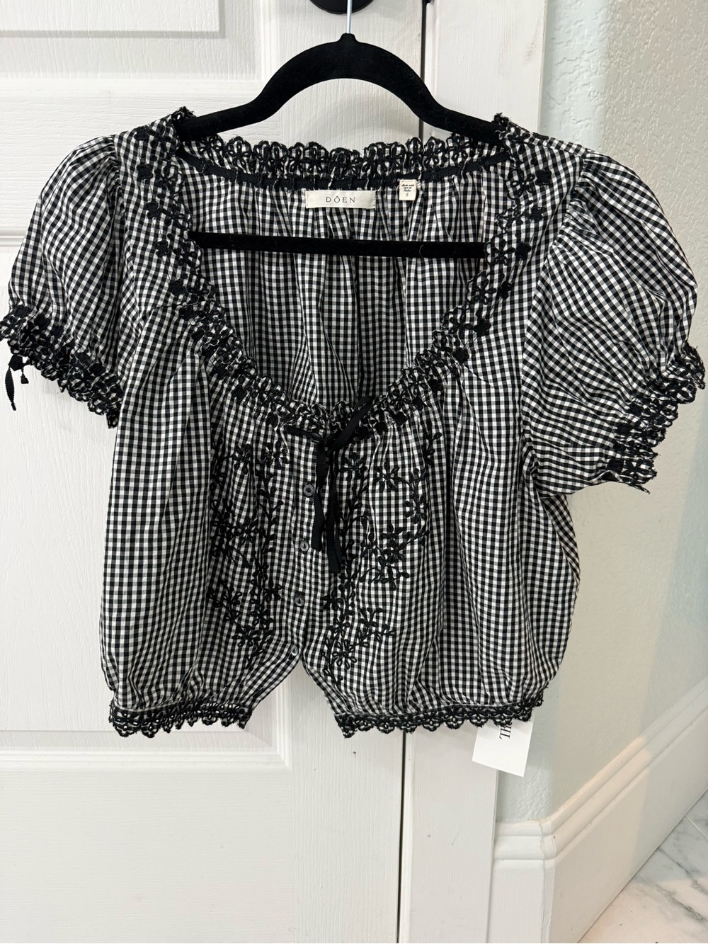 Doen Nera  Black & White Gingham Puff-Sleeve Tie-Front Top